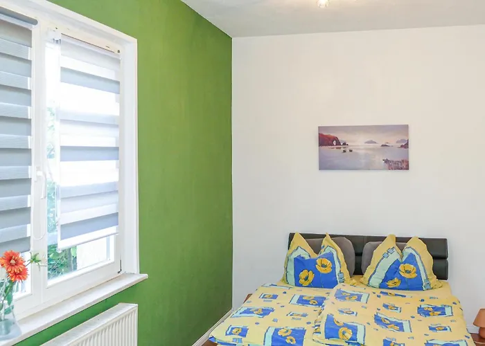 Amazing In Kalbe Milde -kakerbec 別荘